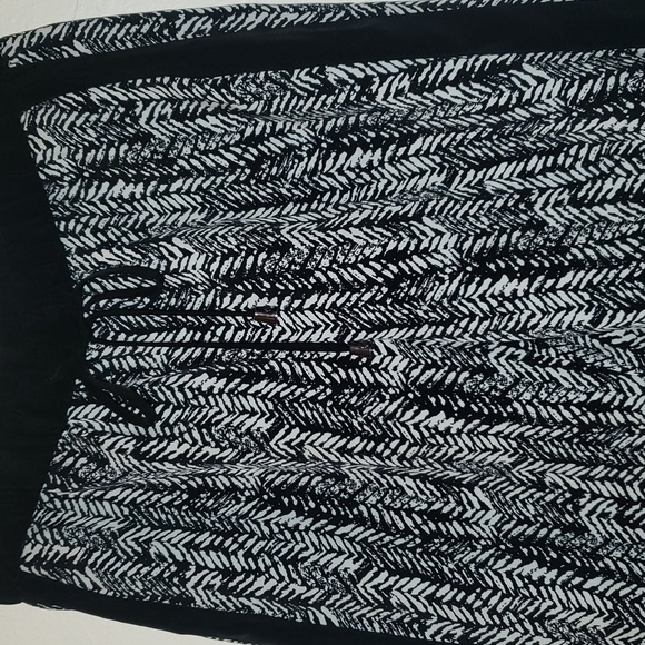 Vince Camuto Rich Black White Printed Soft Pants - Picture 2 of 6